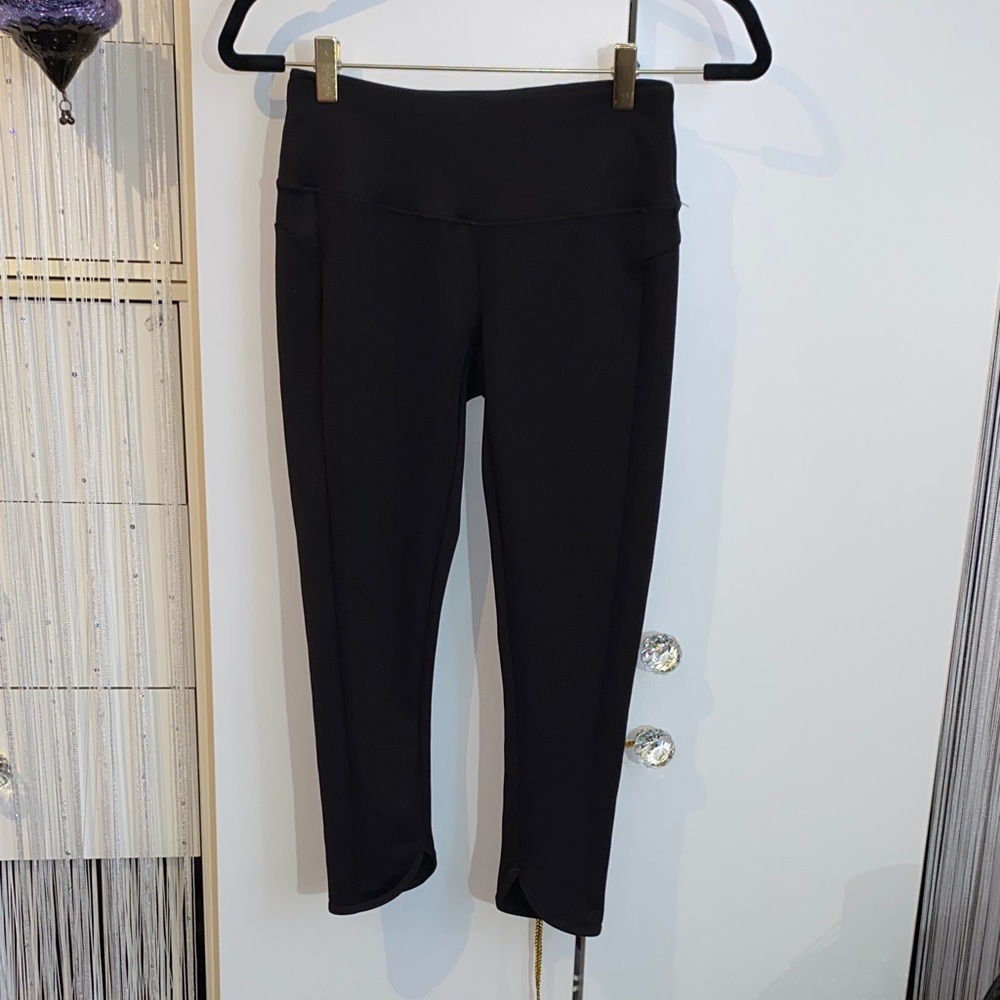Black Athletic Works Exercise Activewear Capri Leggings XS NWOT